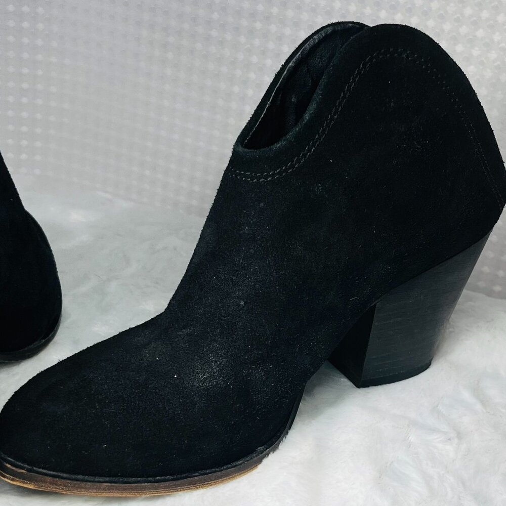 Chinese Laundry Kelso Split Suede Booties. Black size 7 - Picture 7 of 8